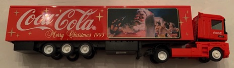 10335-1 € 5,00 coca cola vrachtwagen. merry christmas 1995 ca 18 cm.jpeg